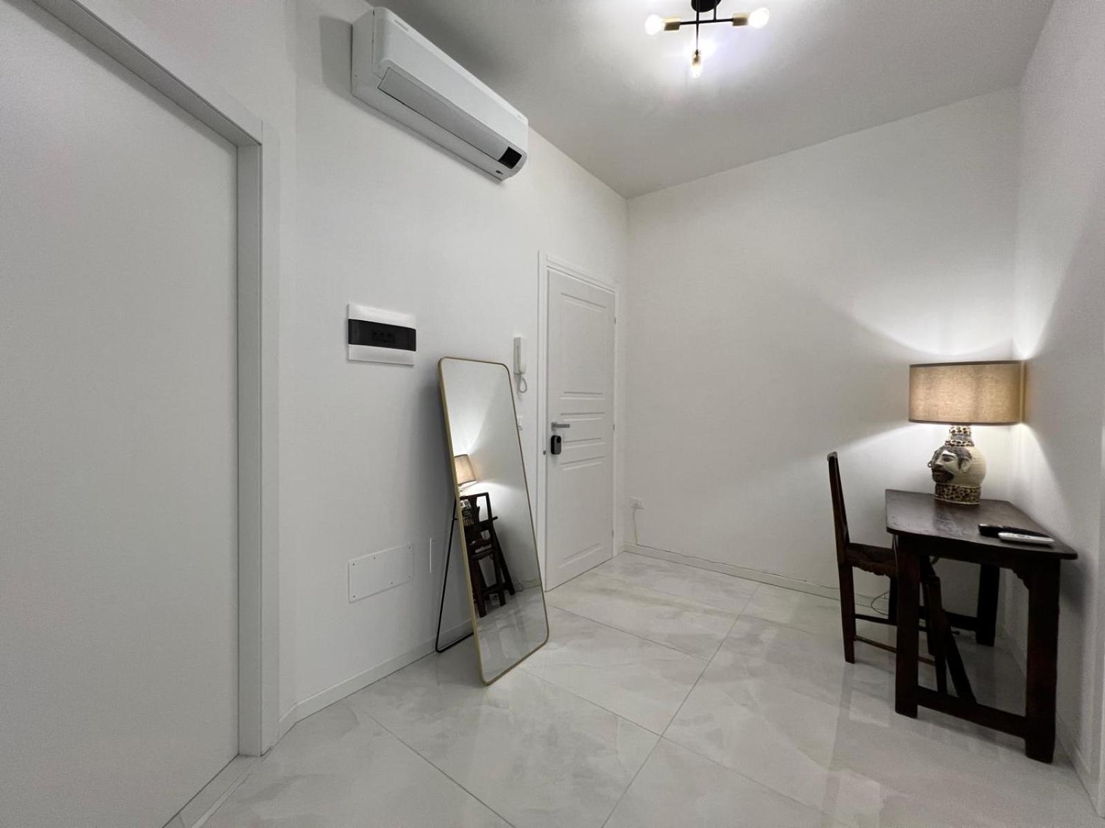 Frame Of Verona Apartments Exterior photo